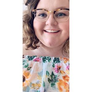 Meet your Posher, Lindsey